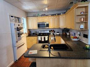 3521 E 8th Ave, Hialeah FL 33013