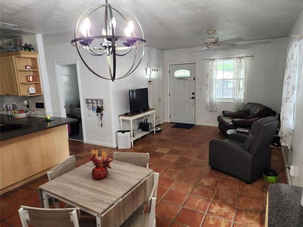 3521 E 8th Ave, Hialeah FL 33013