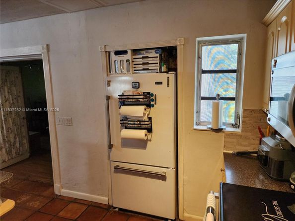 3521 E 8th Ave, Hialeah FL 33013