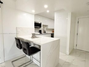 10795 SW 108th Ave 307, Miami FL 33176