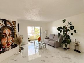 10795 SW 108th Ave 307, Miami FL 33176