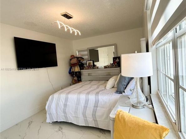 10795 SW 108th Ave 307, Miami FL 33176