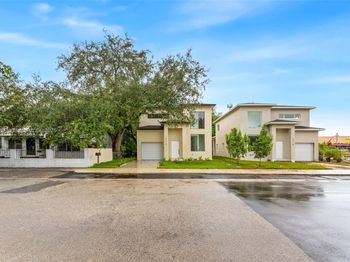 5316 NW 7th Ct