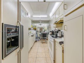 1100 Saint Charles Pl 310, Pembroke Pines FL 33026