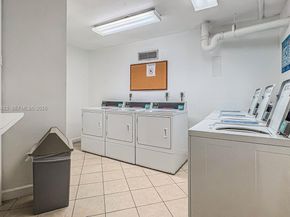 1100 Saint Charles Pl 310, Pembroke Pines FL 33026