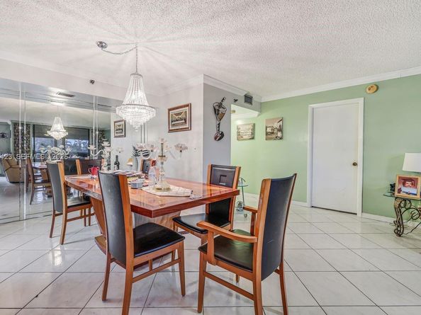 1100 Saint Charles Pl 310, Pembroke Pines FL 33026