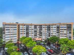 1100 Saint Charles Pl 310, Pembroke Pines FL 33026