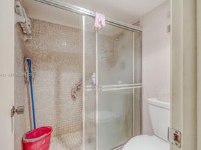 1100 Saint Charles Pl 310, Pembroke Pines FL 33026