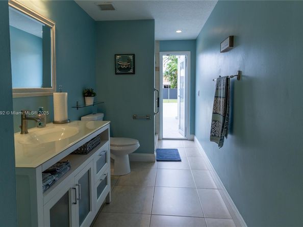 20251 NW 4th St, Pembroke Pines FL 33029