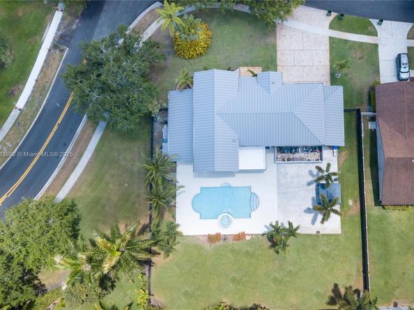 20251 NW 4th St, Pembroke Pines FL 33029