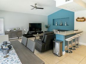 20251 NW 4th St, Pembroke Pines FL 33029