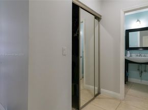 20251 NW 4th St, Pembroke Pines FL 33029