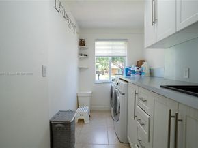 20251 NW 4th St, Pembroke Pines FL 33029