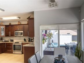 20251 NW 4th St, Pembroke Pines FL 33029