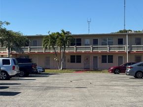 20320 NE 2nd Ave 7, Miami Gardens FL 33179