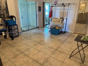 20320 NE 2nd Ave 7, Miami Gardens FL 33179