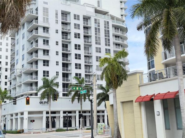 1830 Radius Dr 1301, Hollywood FL 33020