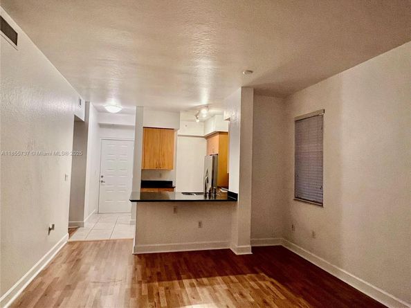 1830 Radius Dr 1301, Hollywood FL 33020