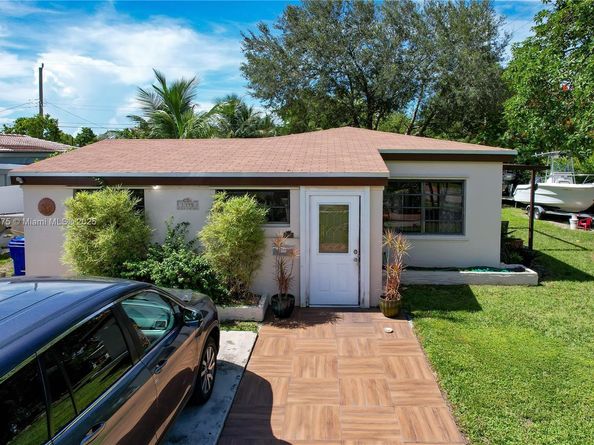 1395 NE 178th St, North Miami Beach FL 33162