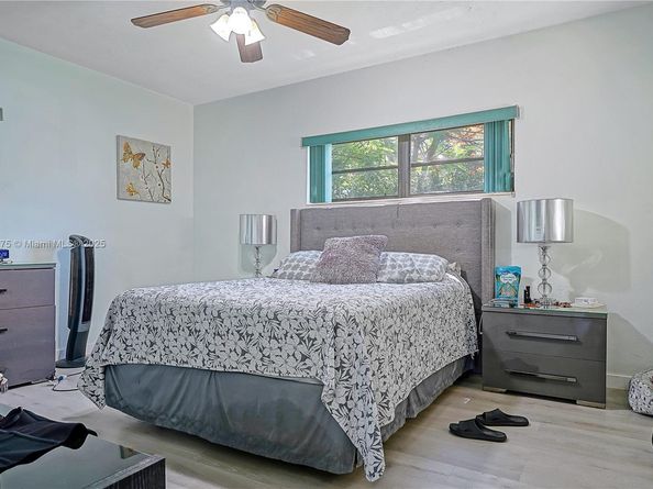 1395 NE 178th St, North Miami Beach FL 33162