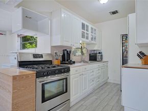 1395 NE 178th St, North Miami Beach FL 33162