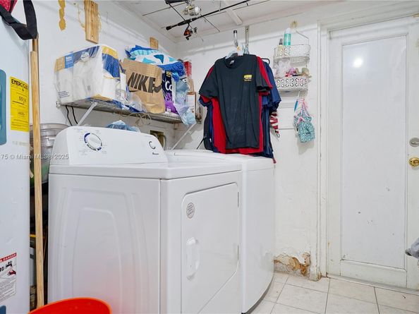 1395 NE 178th St, North Miami Beach FL 33162