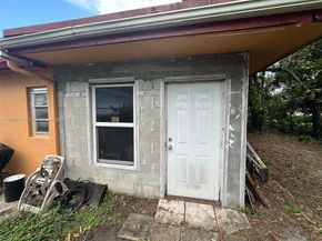 3313 NW 36th Ter, Lauderdale Lakes FL 33309