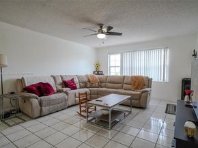 15428 SW 85th Ter 189, Miami FL 33193