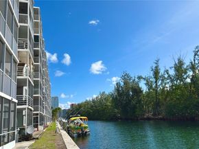 3660 NE 166th St 506, North Miami Beach FL 33160