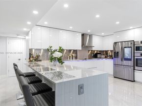 2500 Parkview Dr 1121, Hallandale Beach FL 33009