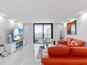 2500 Parkview Dr 1121, Hallandale Beach FL 33009