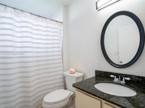 500 S Woodgate Cir A, Sunrise FL 33326