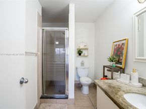 500 S Woodgate Cir A, Sunrise FL 33326