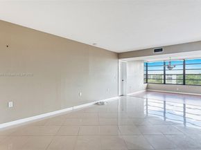1705 Whitehall Dr 401, Davie FL 33324
