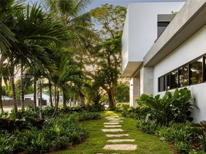 2189 SW 24th Ter, Miami FL 33145
