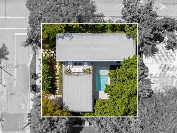 2189 SW 24th Ter, Miami FL 33145