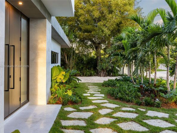 2189 SW 24th Ter, Miami FL 33145
