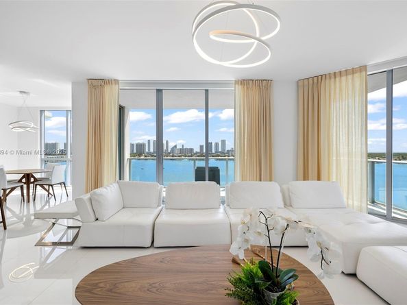 17111 Biscayne Blvd 1110, North Miami Beach FL 33160