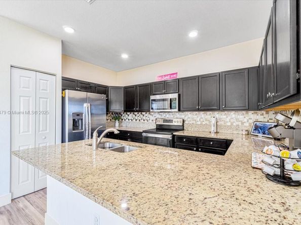 11525 SW 248th Ter, Homestead FL 33032