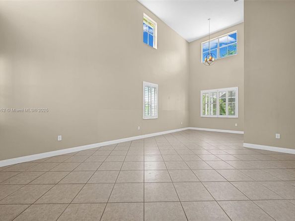 2784 SW 129th Ter, Miramar FL 33027