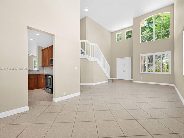 2784 SW 129th Ter, Miramar FL 33027