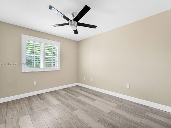 2784 SW 129th Ter, Miramar FL 33027