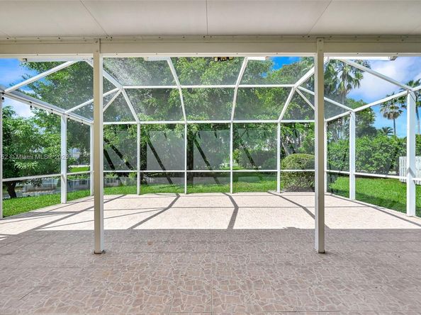 2784 SW 129th Ter, Miramar FL 33027