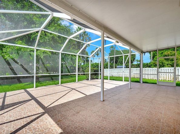2784 SW 129th Ter, Miramar FL 33027