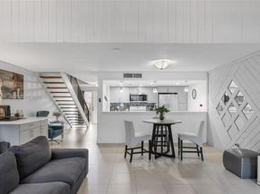 10911 Cedar Ln, Pembroke Pines FL 33026