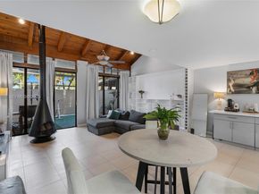 10911 Cedar Ln, Pembroke Pines FL 33026