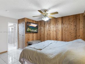 10911 Cedar Ln, Pembroke Pines FL 33026