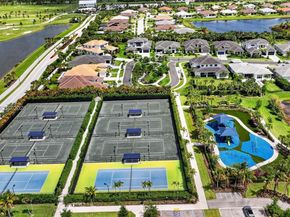 12249 Waterstone Cir, Palm Beach Gardens FL 33412