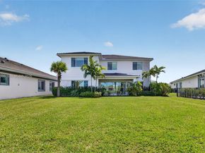 12249 Waterstone Cir, Palm Beach Gardens FL 33412