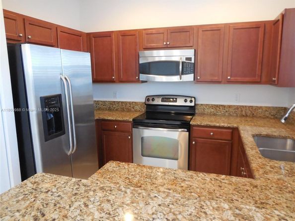 8658 NW 113th Ct 0, Doral FL 33178